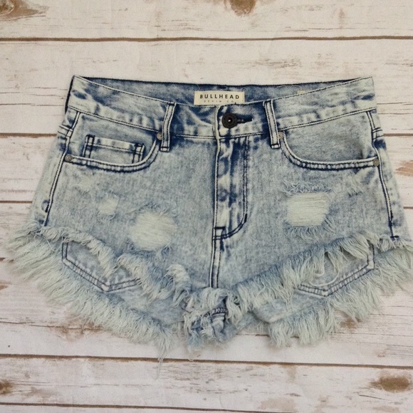 PacSun Pants - ✨PacSun Bullhead High Rise Distressed  Shorts✨